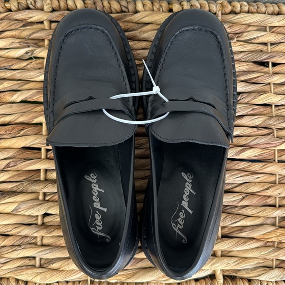 Free People Lyra Lug Sole Loafers in Black, 40 - Picture 8 of 14